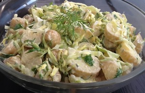 Kartoffelsalat med spidskål