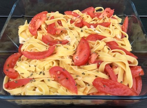 Pastasalat med tomat og basilikum 2