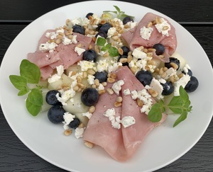 Honningmelonsalat med skinke