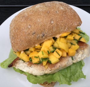Kyllingesandwich mango og chilimayo