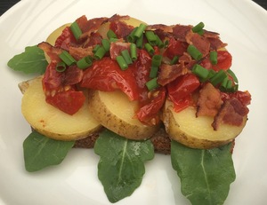 Kartoffelmad med langtidsbagte tomater
