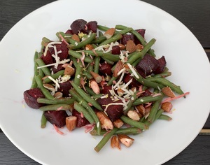 Rødbedesalat med grønne bønner